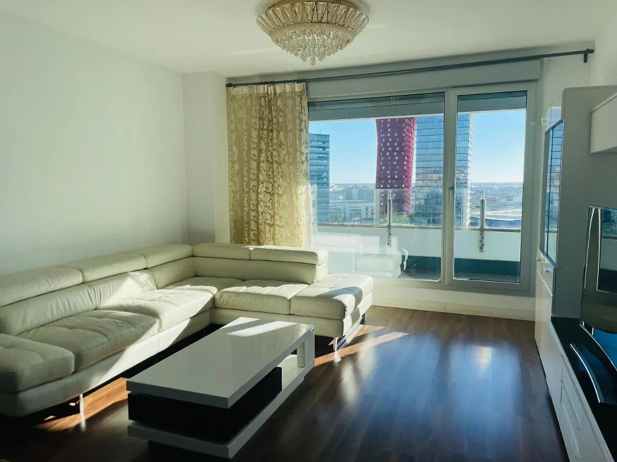 Fira De Barcelona City View Apartment With Garage Parking L'Hospitalet de Llobregat 0*,