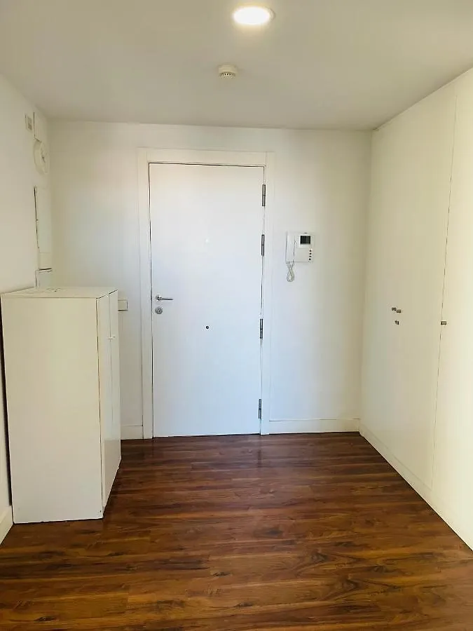 Fira De Barcelona City View Apartment With Garage Parking L'Hospitalet de Llobregat 0*,